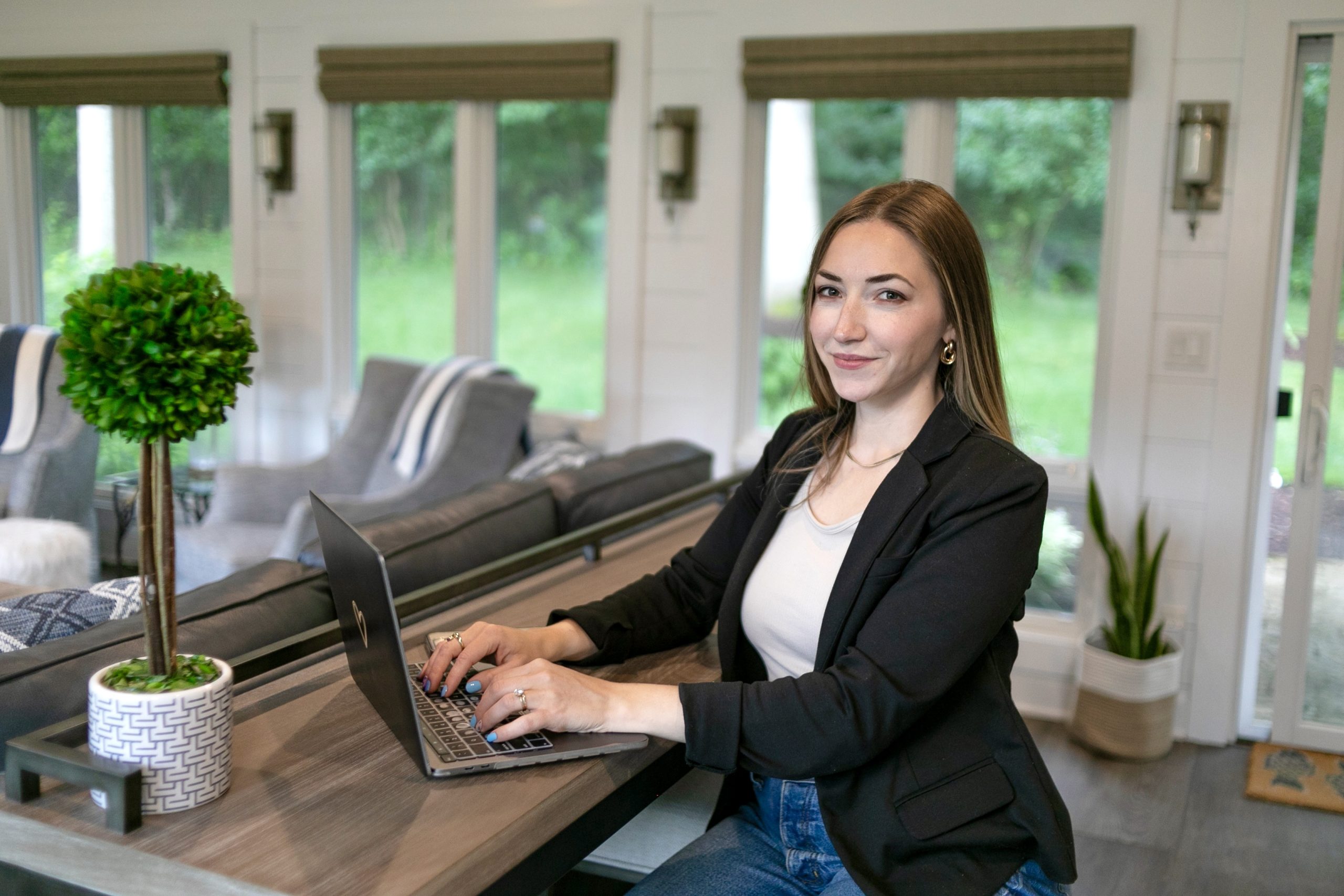 Social Media Growth & UGC Creation - Christa Innis LLC